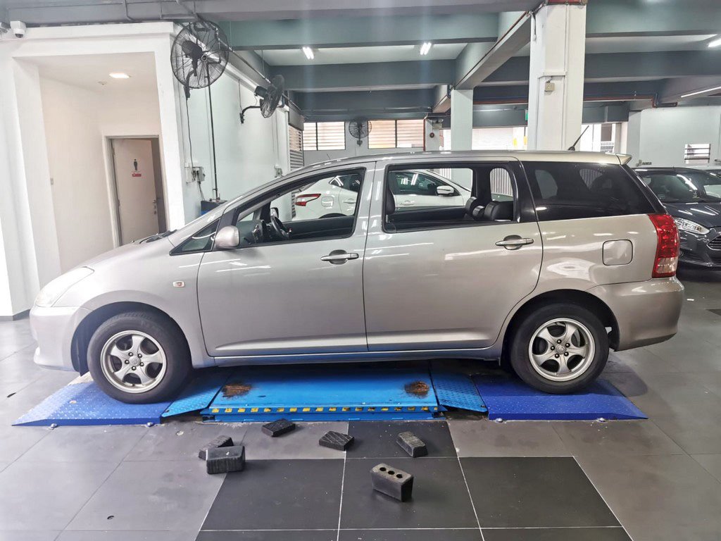 Toyota Wish 1.8x A (COE Till 04/2024)