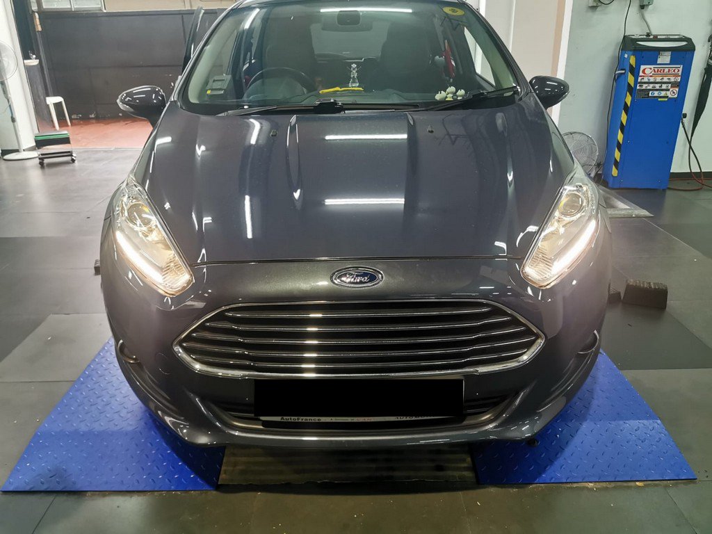 Ford Fiesta Titanium 1.0 Ecoboost A/t 2wd 5dr