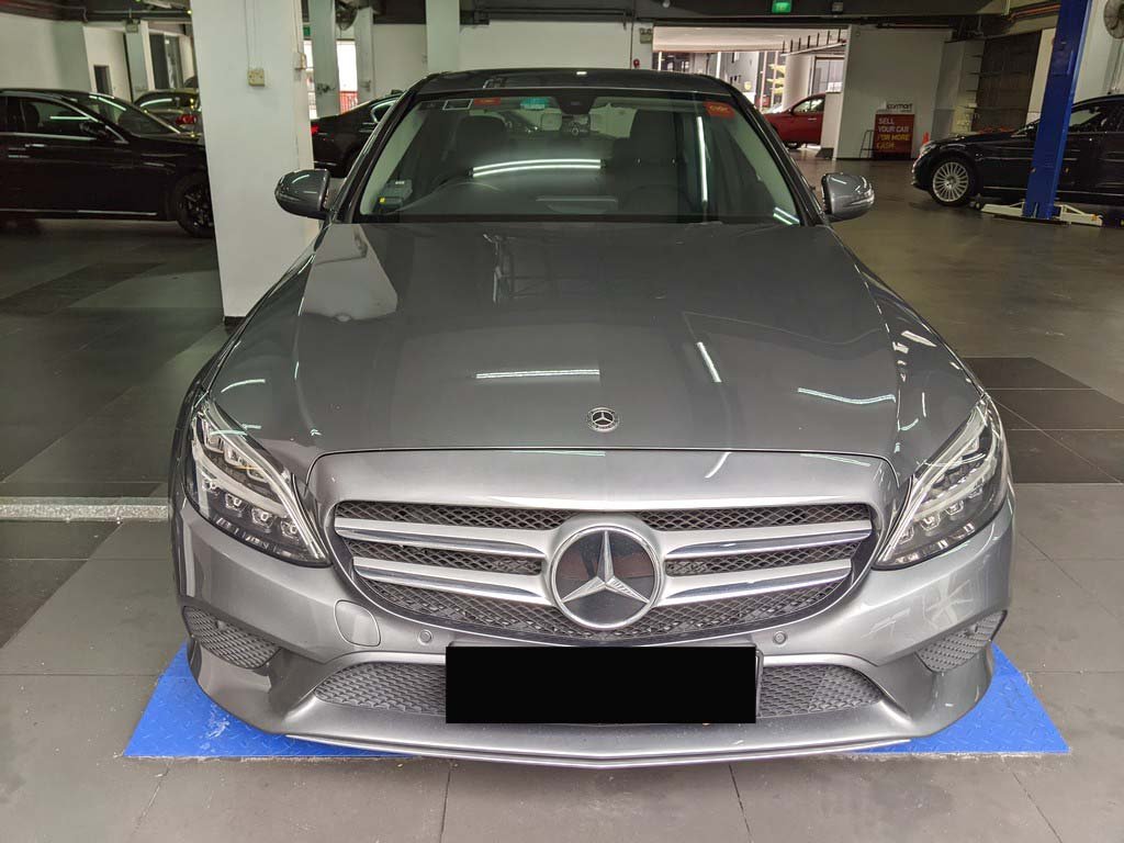 Mercedes Benz C160 Sedan AVG (R17 Led)