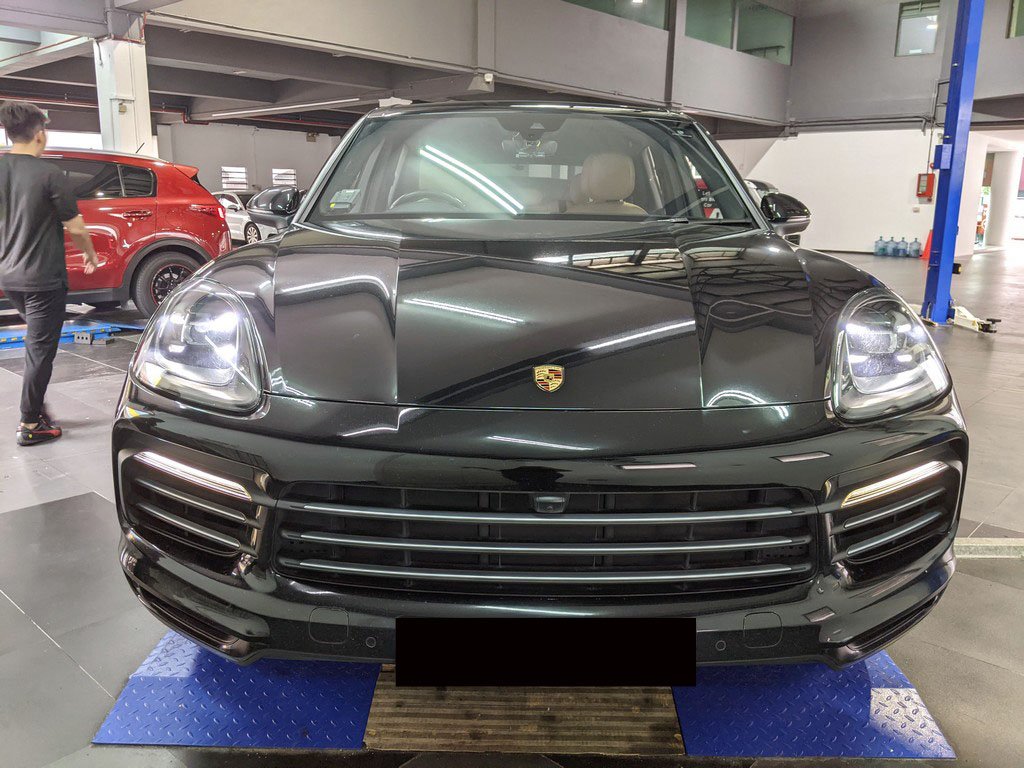 Porsche Cayenne E3 Tip E6