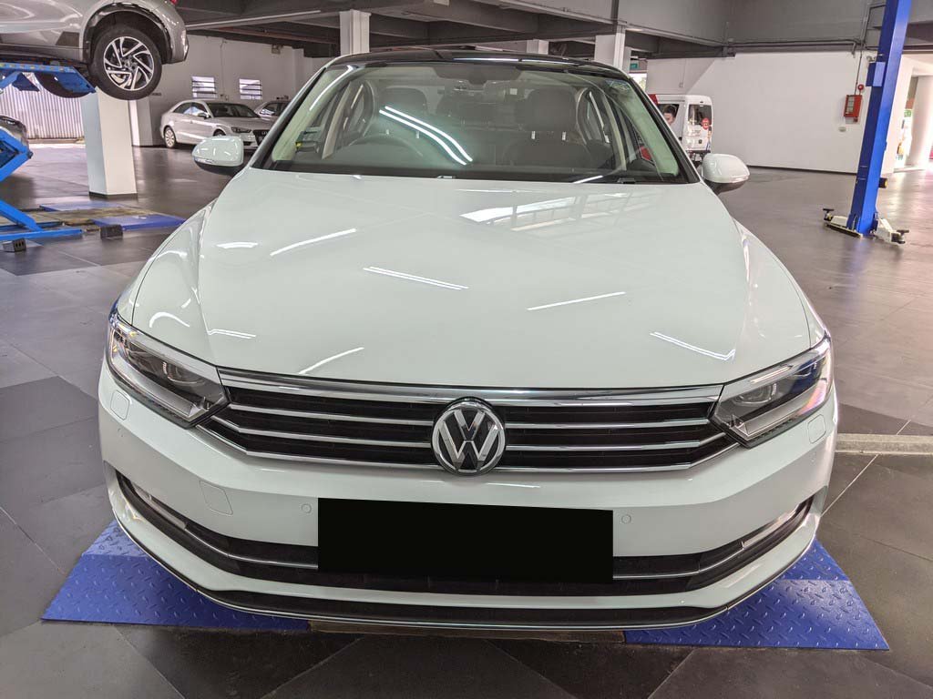 Volkswagen Passat B8 1.8 TFSI AT