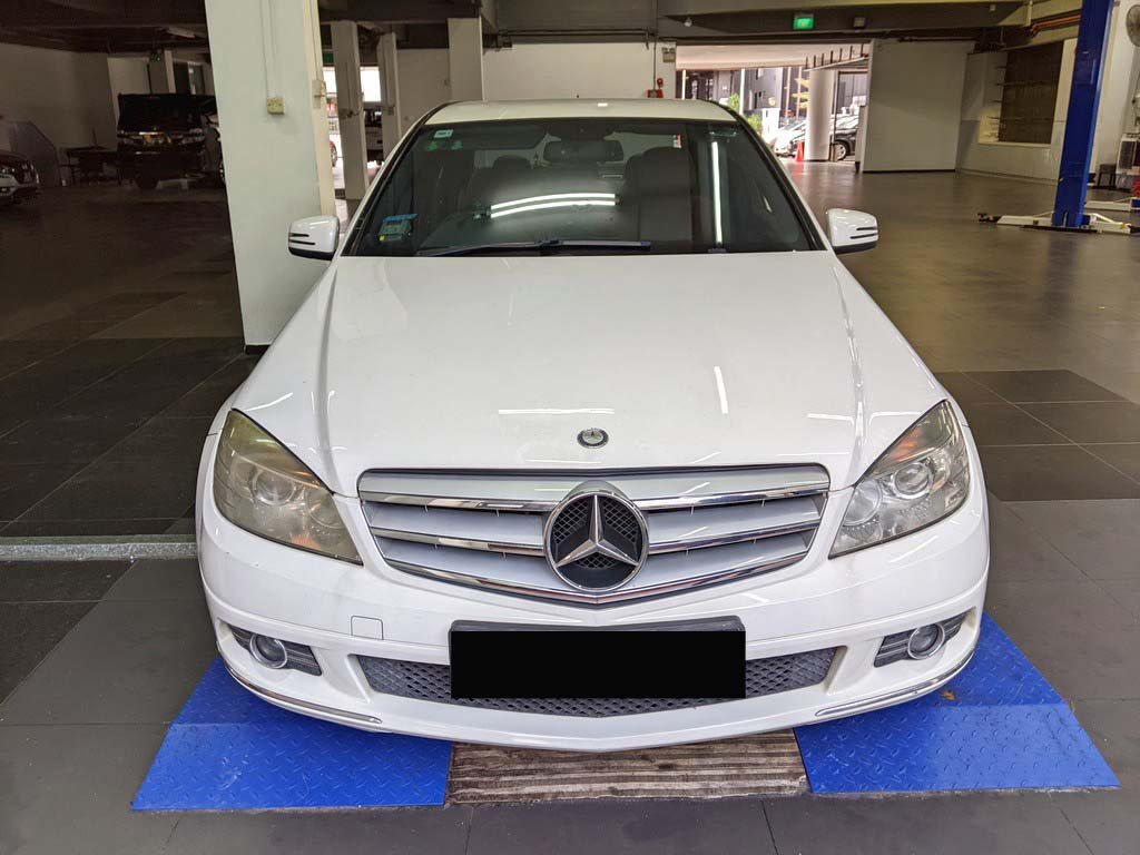 Mercedes Benz C180k (COE Till 08/2030)