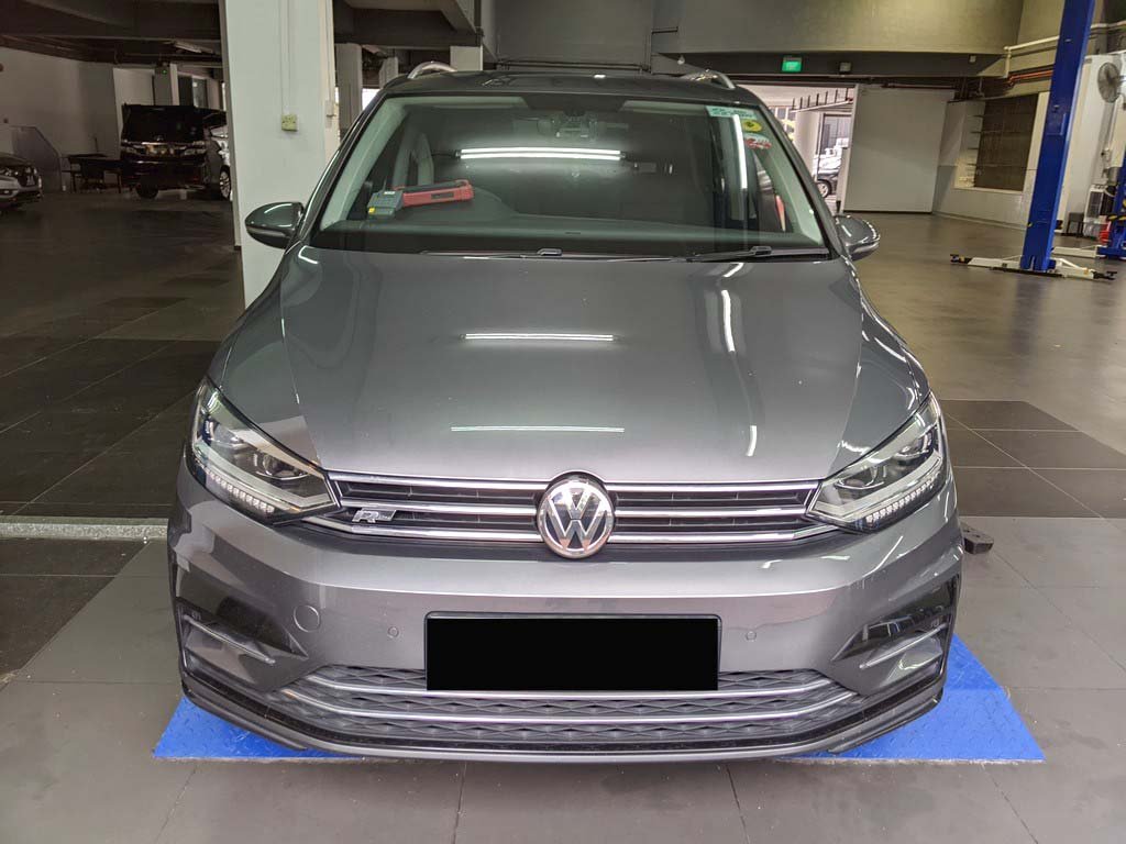 Volkswagen Touran 1.4 TSI-R Line Std RF