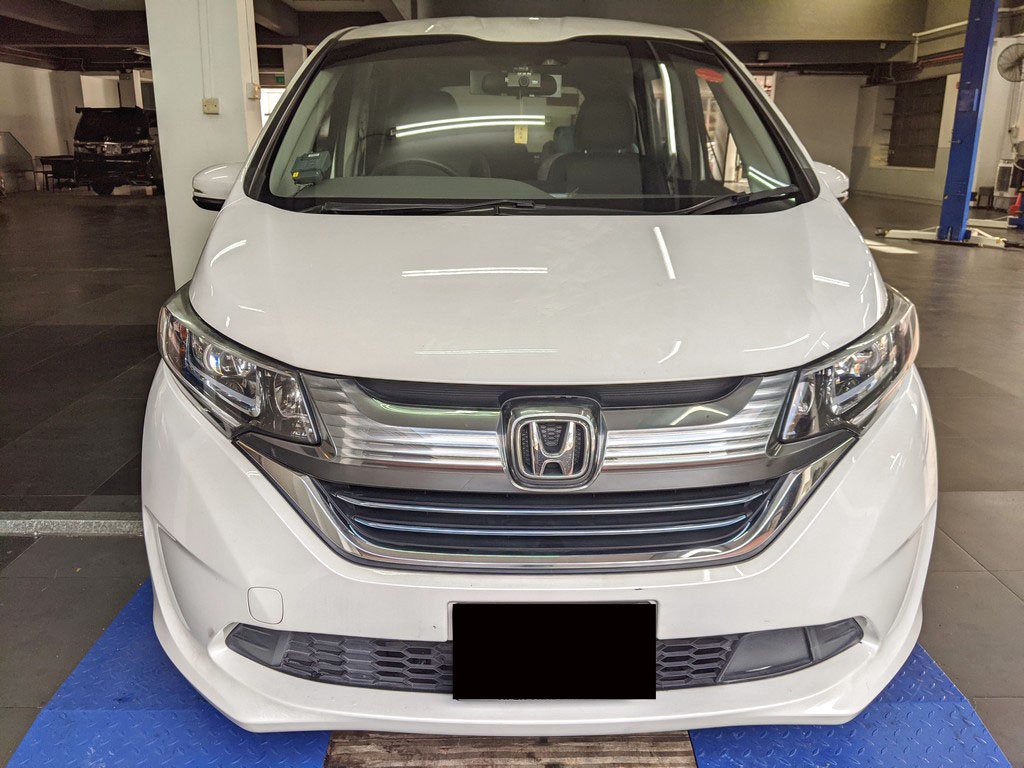 Honda Freed 1.5g Auto (Hybrid)