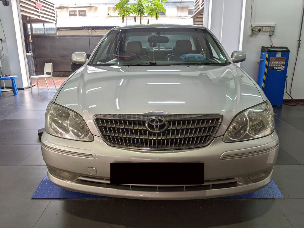 Toyota Camry 2.0 (COE Till 07/2026)