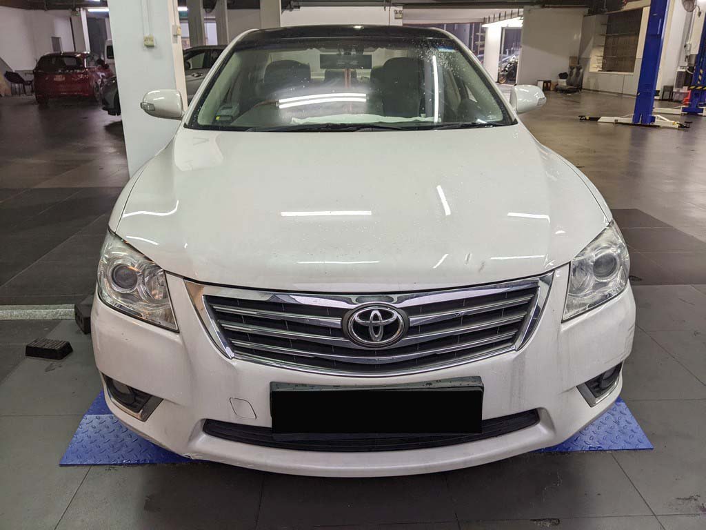 Toyota Camry 2.0 Auto (COE Till 08/2030)