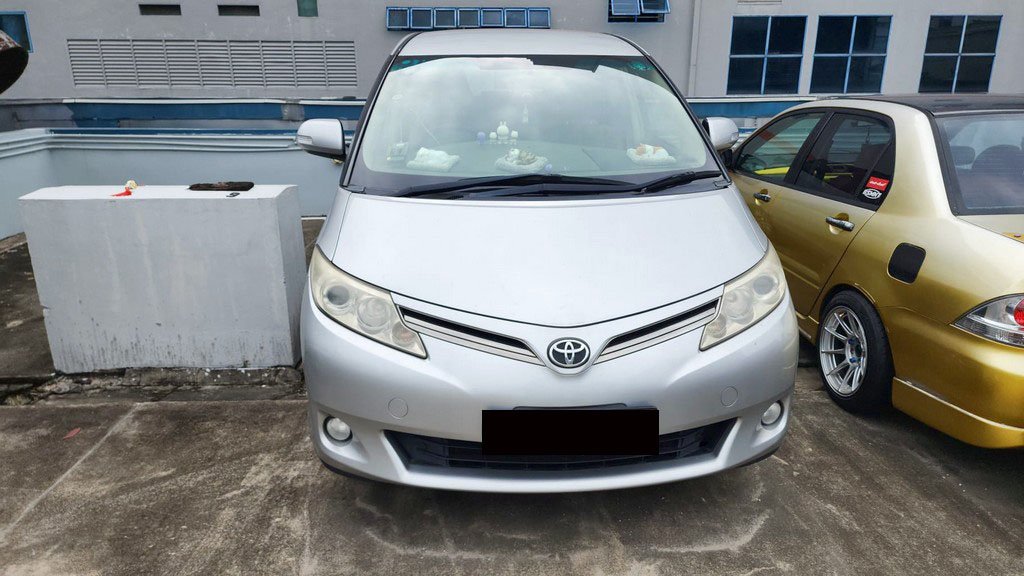 Toyota Previa 7 Seater (COE Till 10/2029)