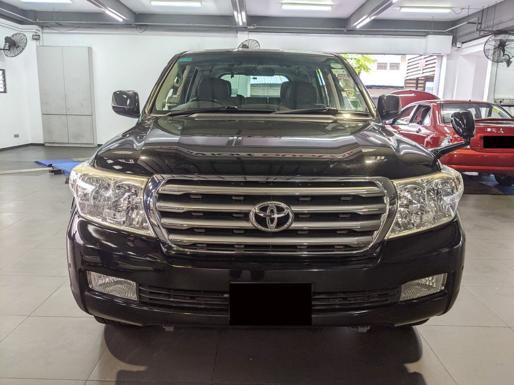 Toyota Land Cruiser 4.7 A (COE Till 03/2028)
