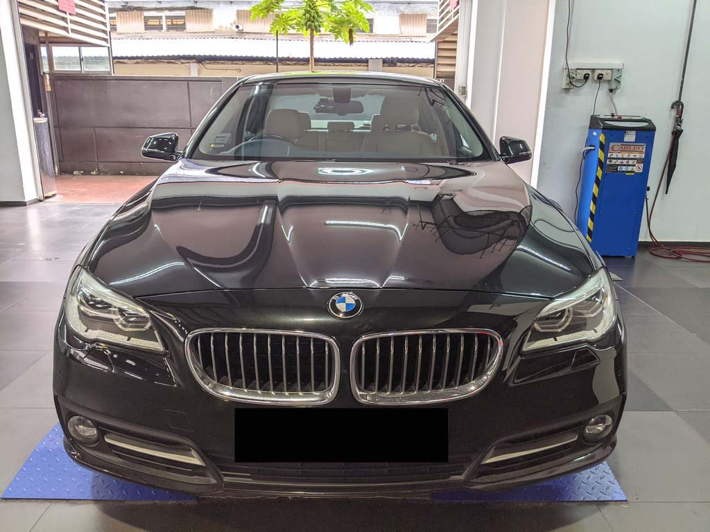 BMW 520I AT