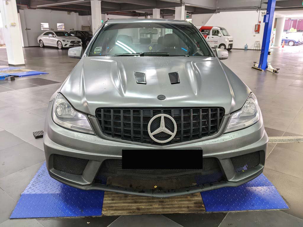 Mercedes Benz C180K (COE Till 09/2029)