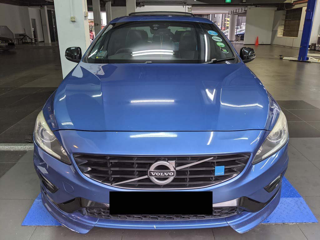 Volvo S60 T5 R Design