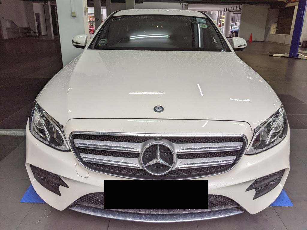 Mercedes Benz E200 Amg Line (R19 Led)