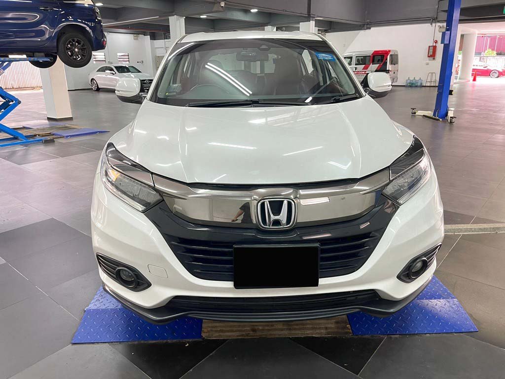 Honda Vezel 1.5X Auto (Hybrid)