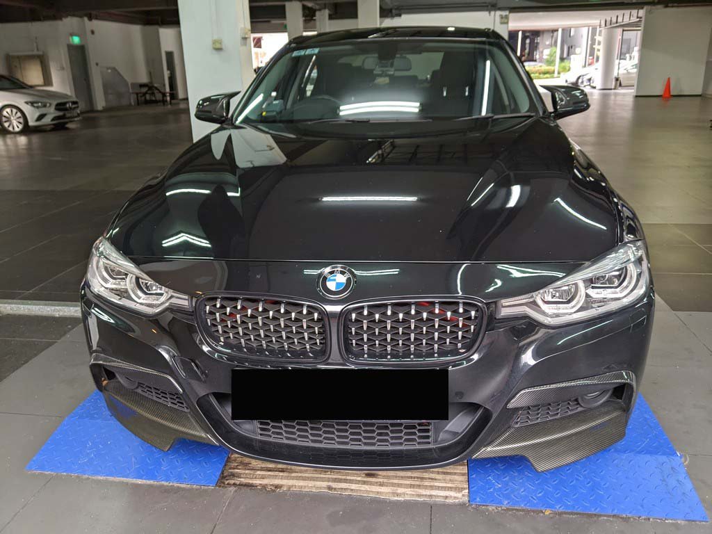 BMW 318I Sedan Led Nav