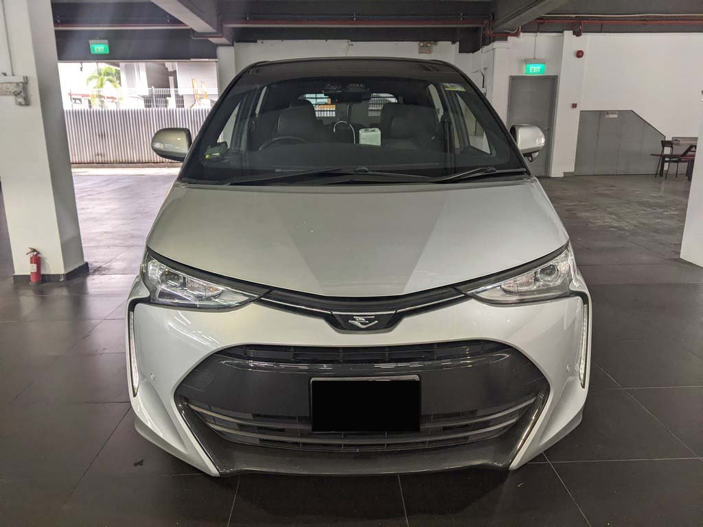 Toyota Estima Aeras Premium 2.4 CVT