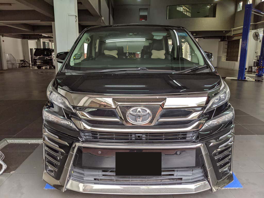 Toyota Vellfire 2.5