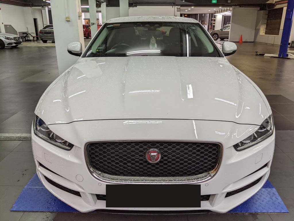 Jaguar Xe 2.0 I4