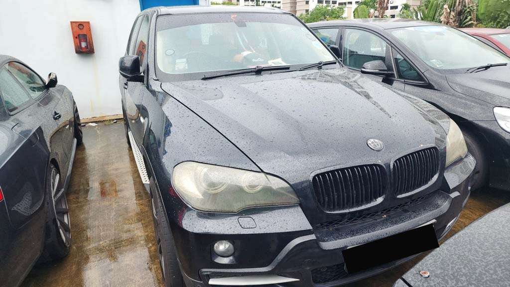 BMW X5 3.0si Xl (COE Till 09/2027)