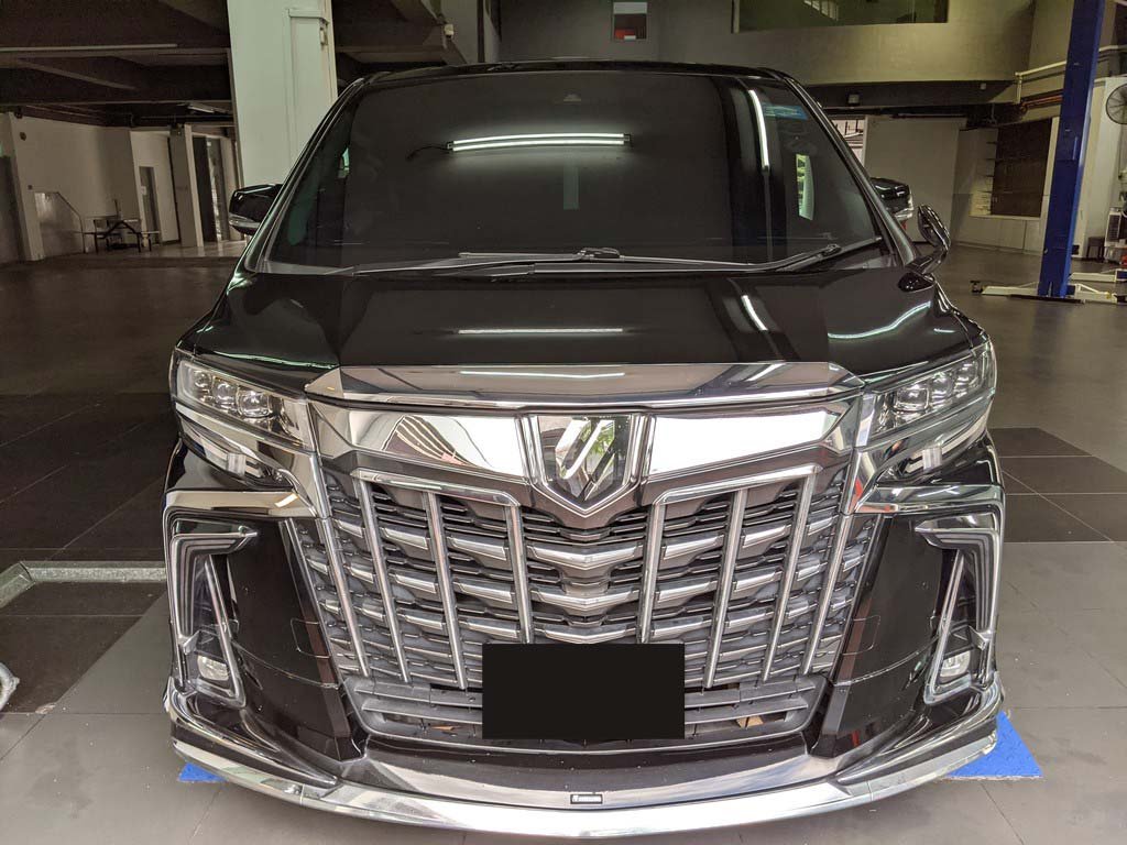 Toyota Alphard 2.5SC Package CVT 5Dr