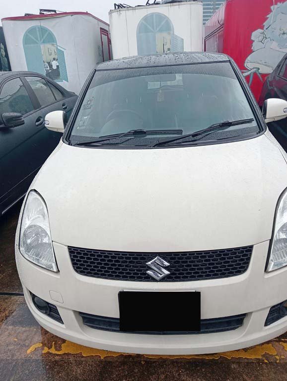 Suzuki Swift 1.5 At (COE Till 01/2029)