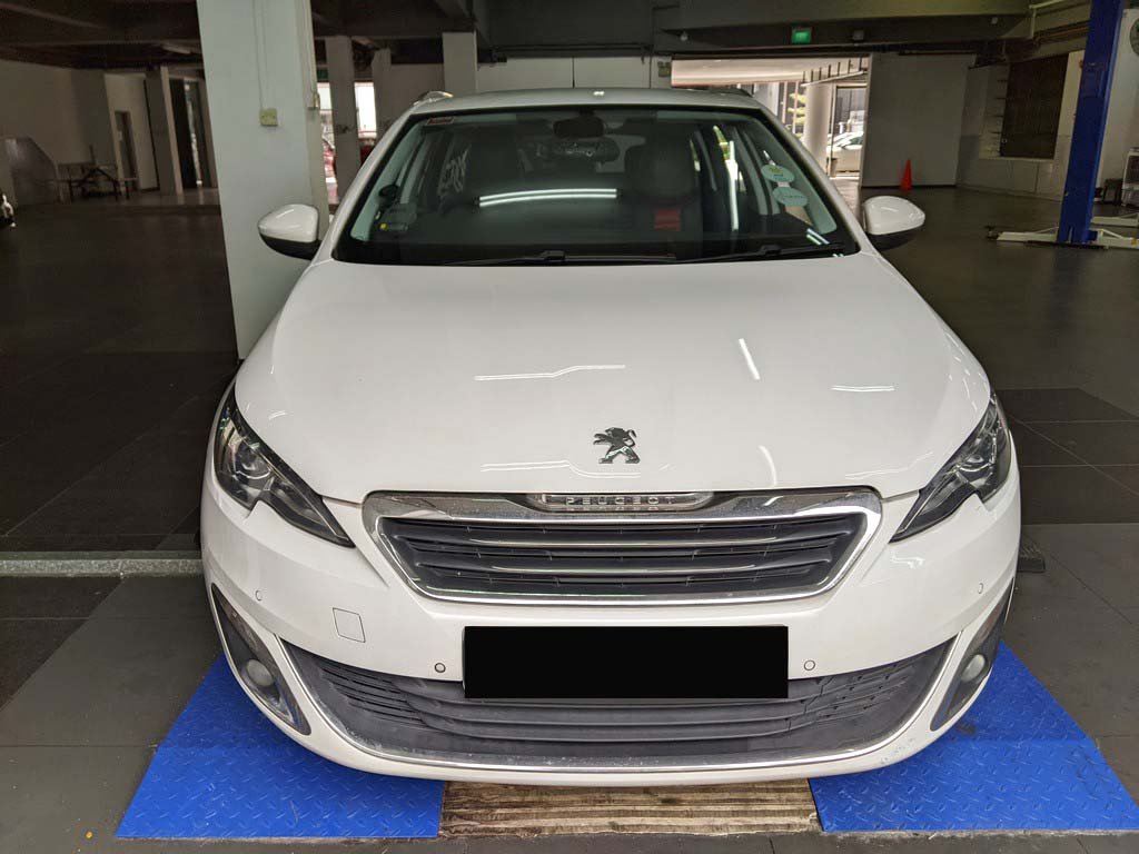 Peugeot 308 SW Allure Puretech 1.2 A/t 2wd