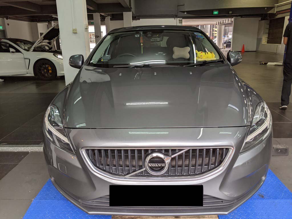 Volvo V40 T2 (A)