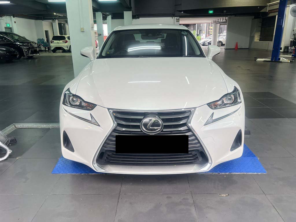 Toyota Lexus IS300 4dr Sedan (AT) (2WD) Exe