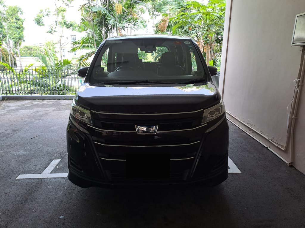 Toyota Noah Hybrid 1.8X Cvt (Hybrid)