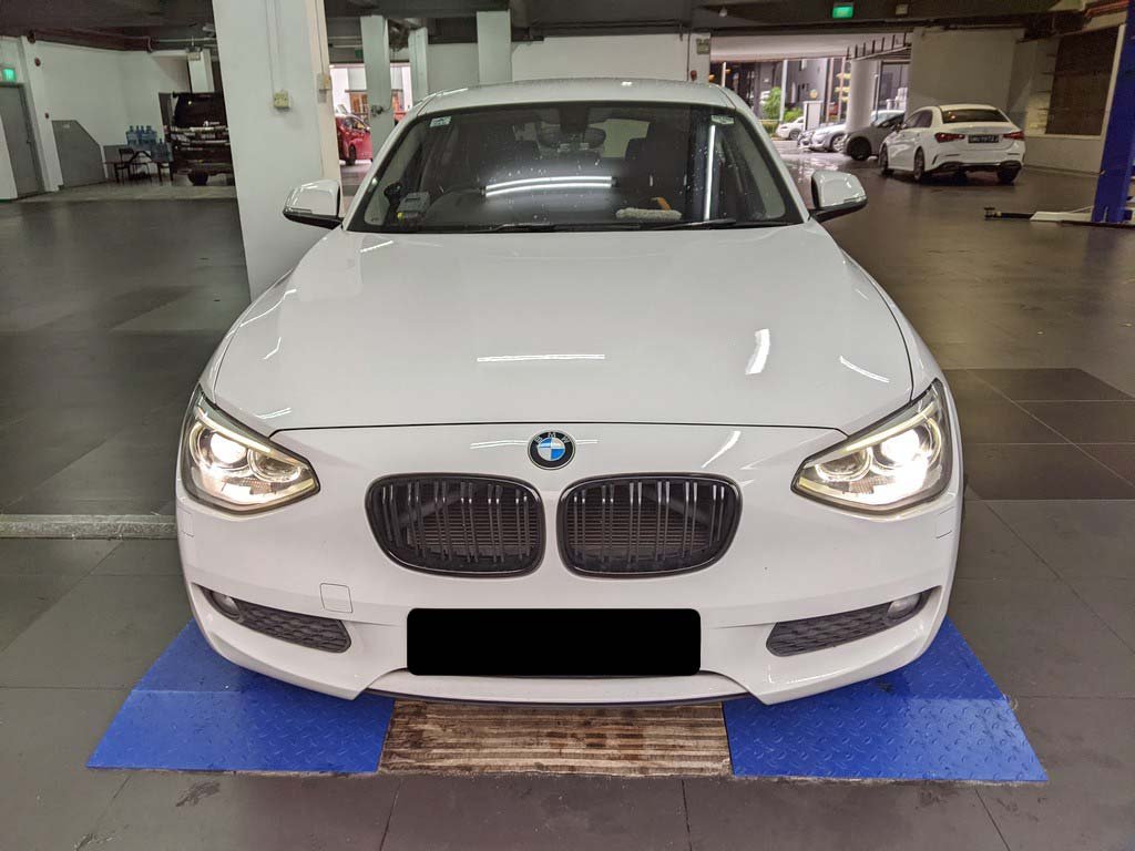 BMW 116I A/t Abs D/airbag 2wd 5dr Hid Dsc