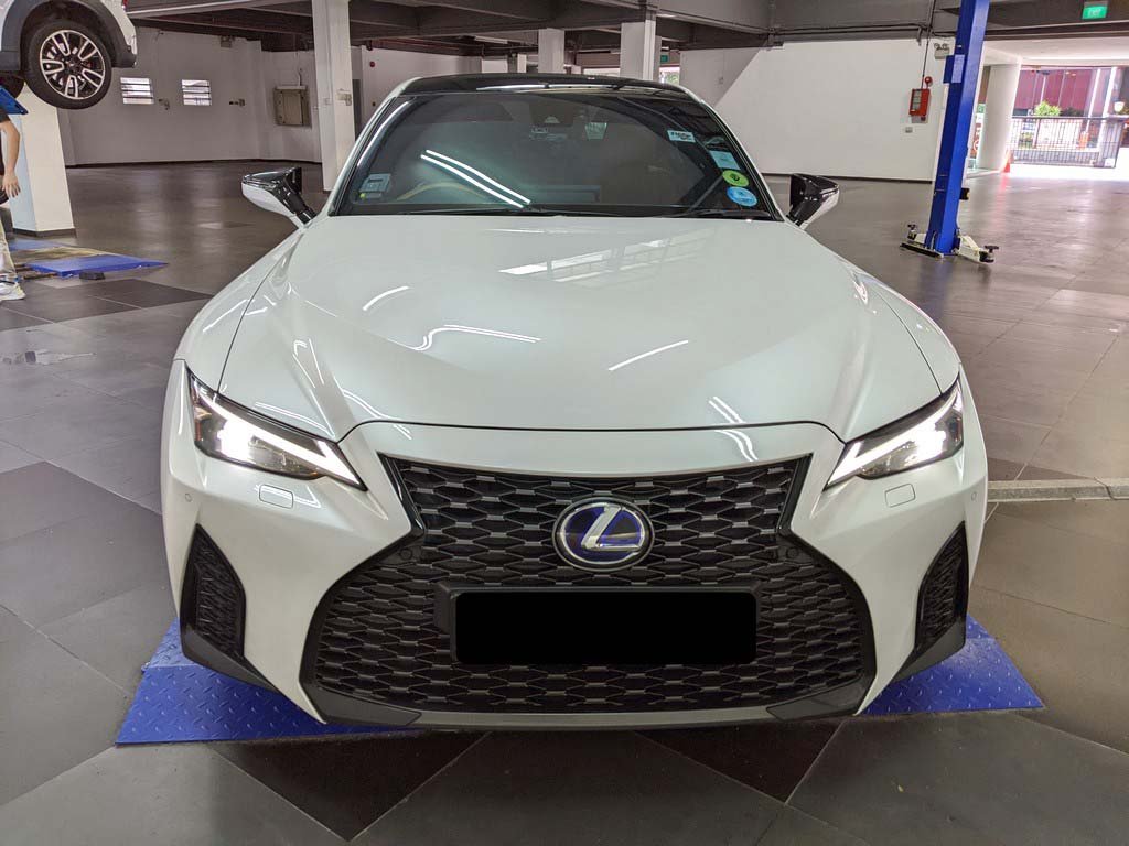 Lexus IS300H Sedan (at) (2wd) Executive (Hybrid)