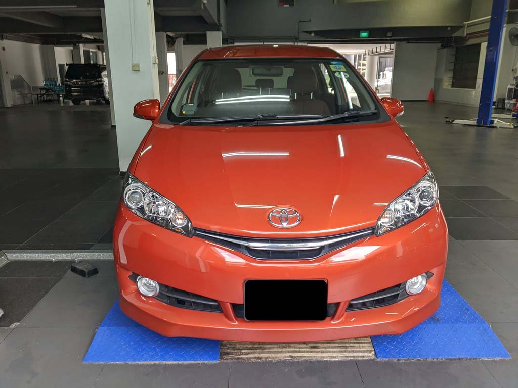 Toyota Wish 1.8 CVT