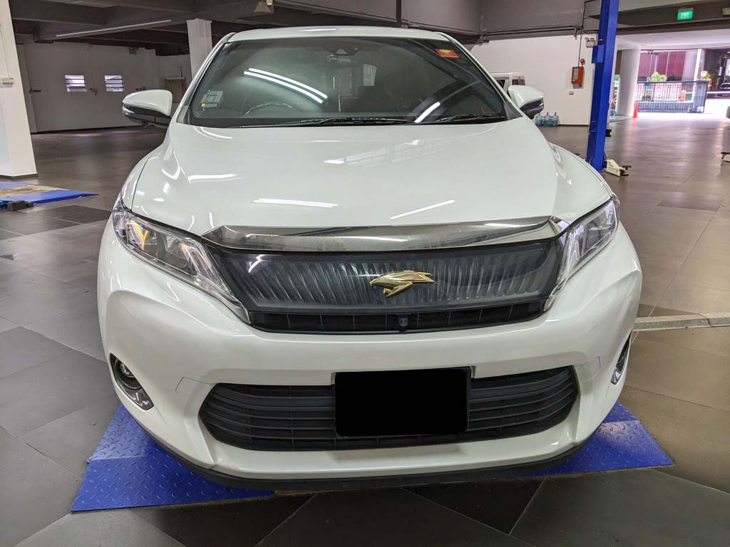 Toyota Harrier Premium 2.0 A