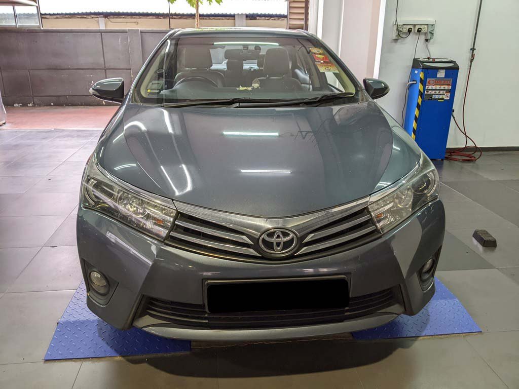 Toyota Corolla Altis 1.6 CVT