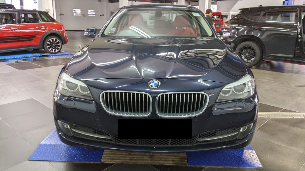 BMW 523i 2.5 At Abs D/ab 2wd 4dr Gas/d Nav (COE Till 09/2030)