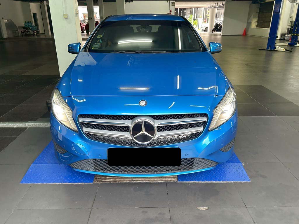 Mercedes Benz A180 (R18 Bi)