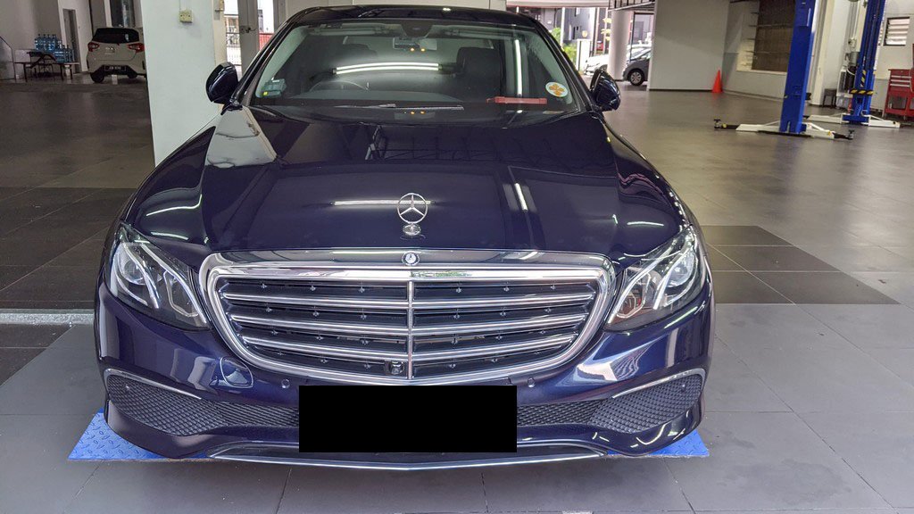 Mercedes Benz E250 Exclusive (r18 Led)