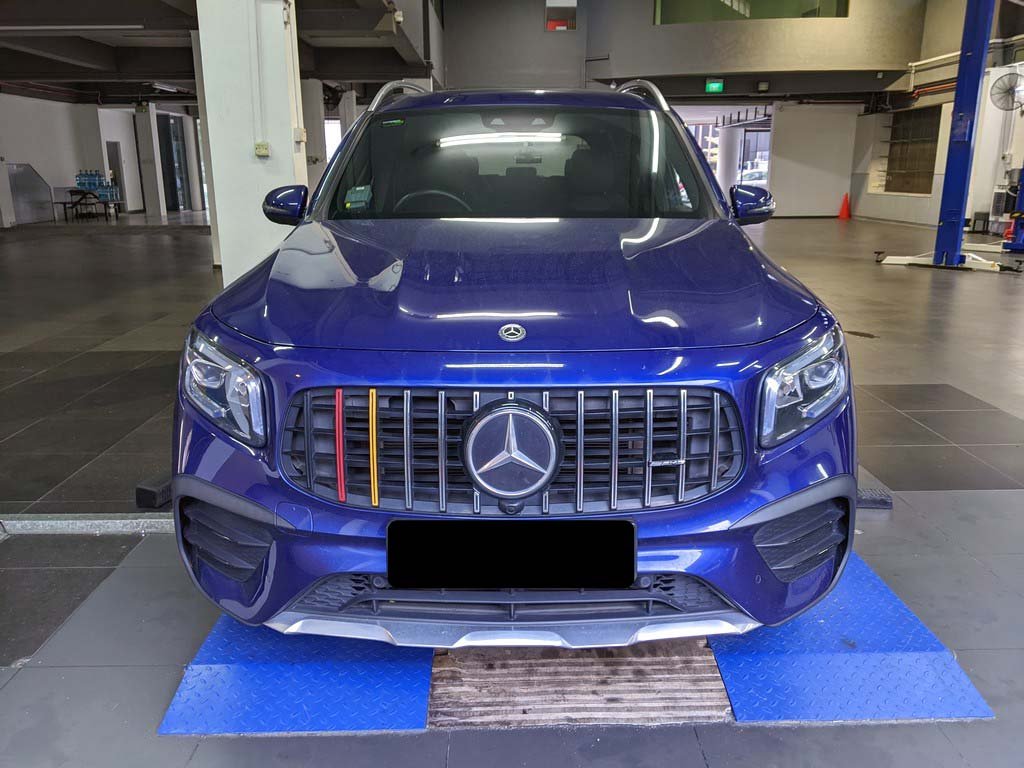 Mercedes Benz GLB200 AMG Line Premium