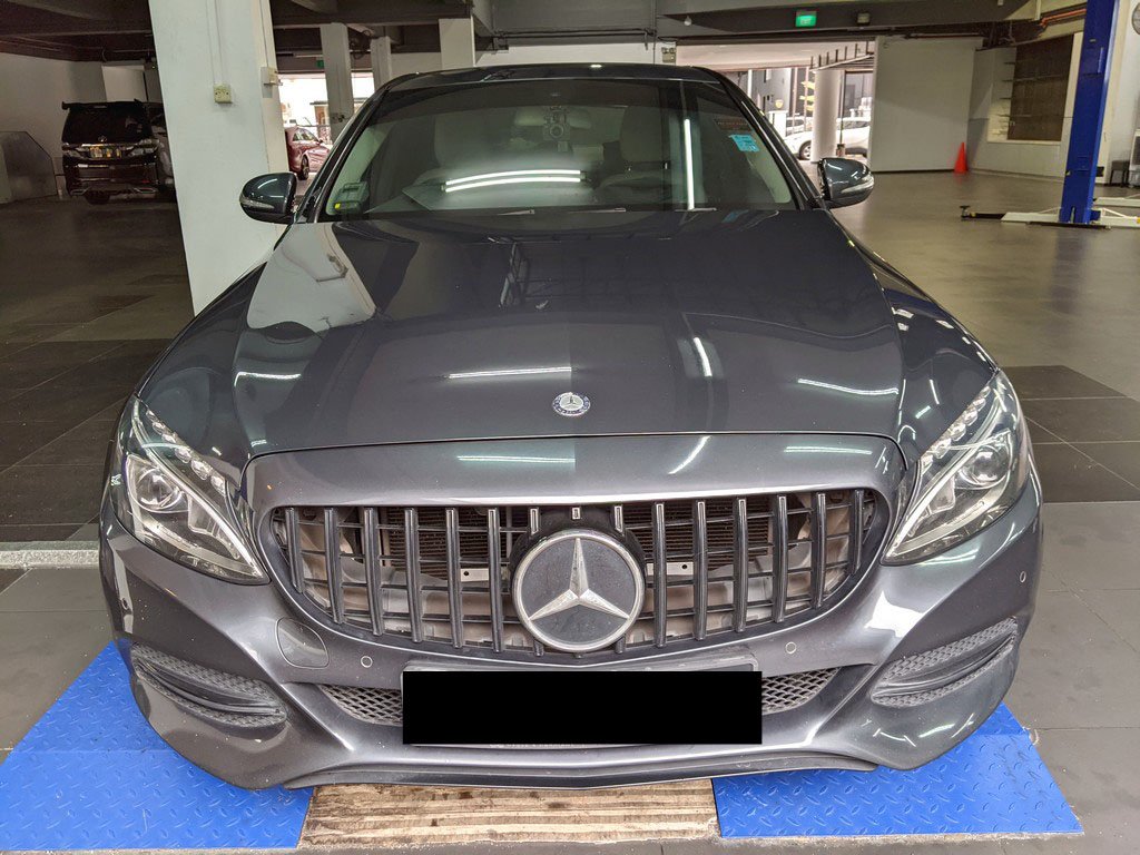 Mercedes Benz C180 Avantgarde (r17 Led)