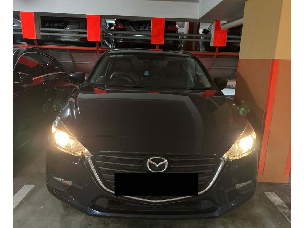 Mazda 3 Sedan 1.5 AT EU6