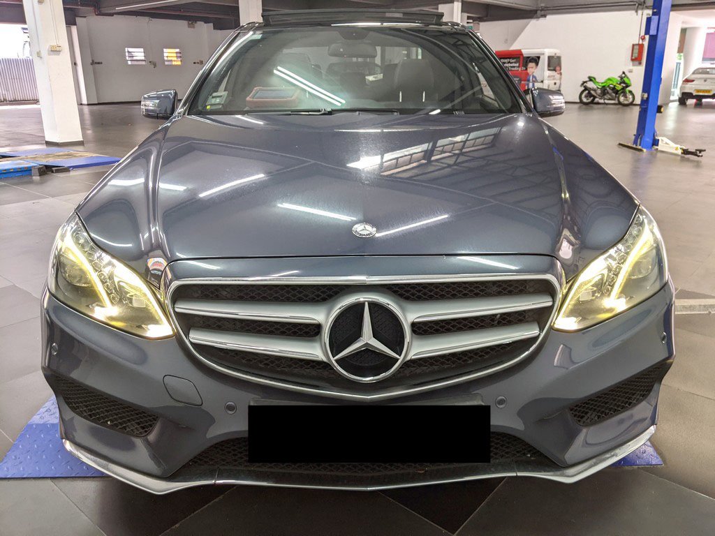 Mercedes Benz E400 Sedan (r18 Led Sr)