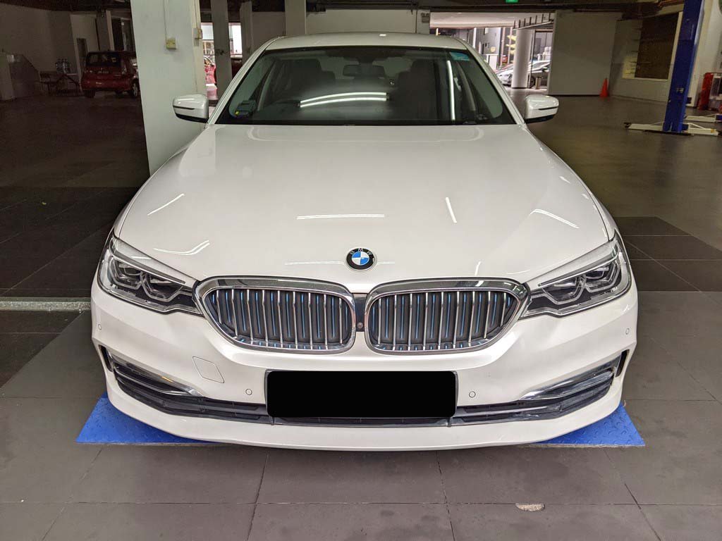 BMW 530E Led Nav (Plug-in Hybrid)