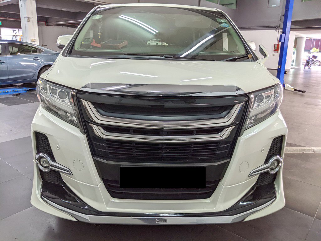 Toyota Alphard 2.5sc Cvt Abs D/airbag 2wd 5dr
