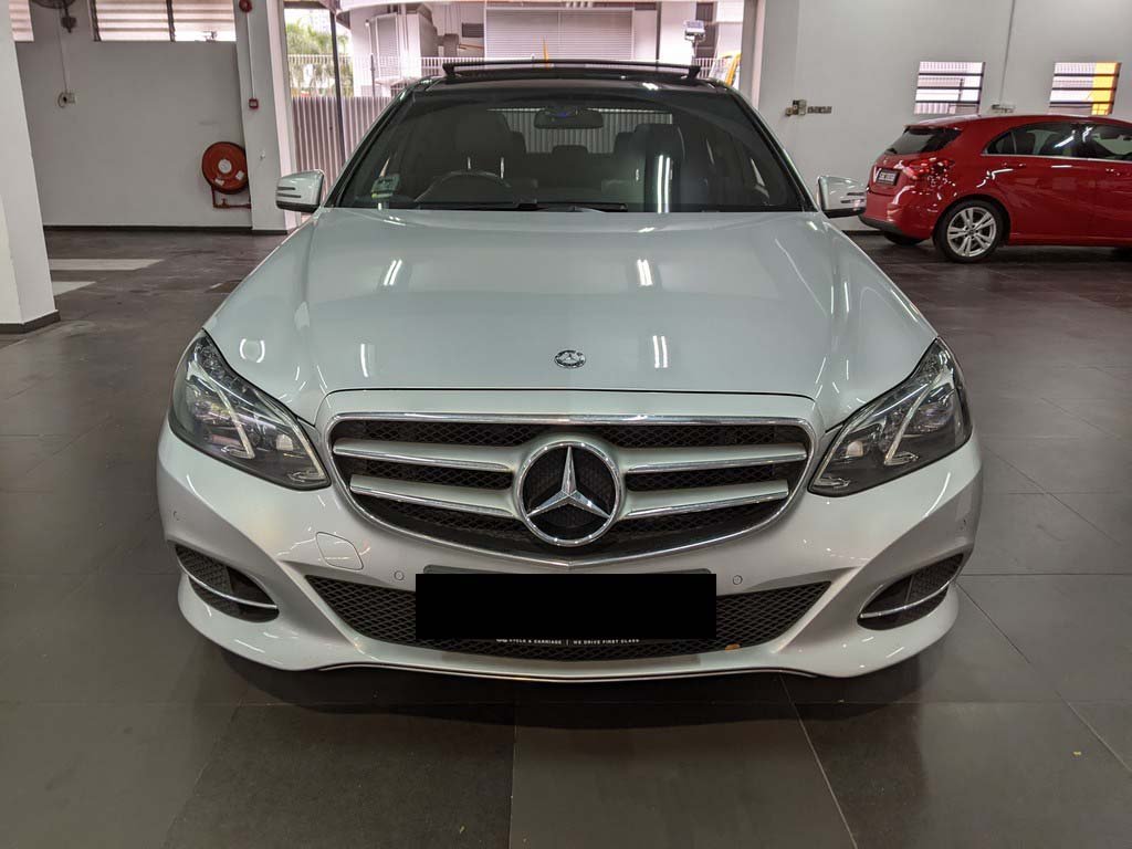 Mercedes Benz E250 Sedan SR R18