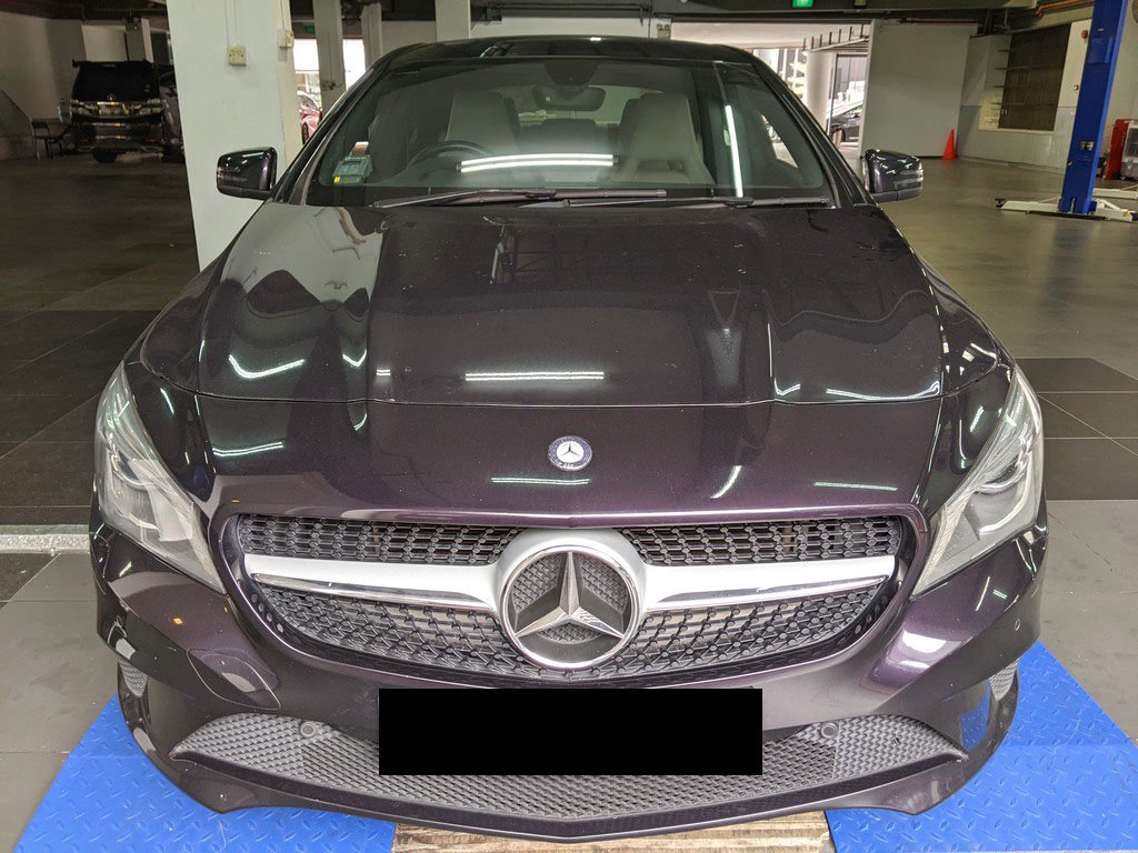 Mercedes Benz Cla180 (r18 Bi)