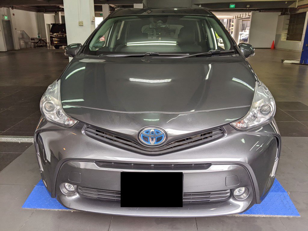 Toyota Prius Alpha S 1.8 Cvt (Hybrid)