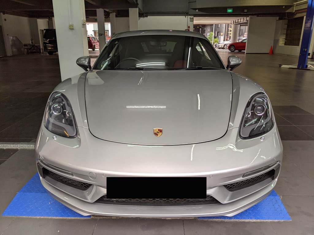 Porsche 718 Cayman (982)