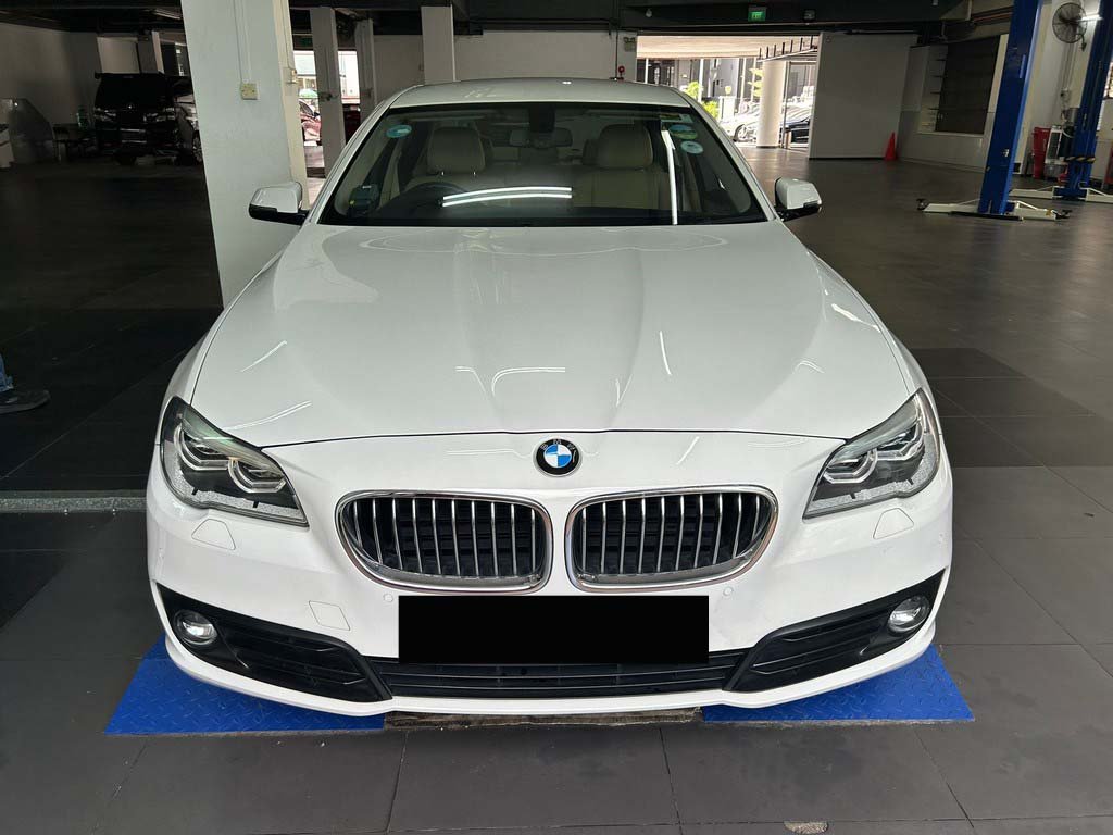 BMW 520I AT 2wd 4dr Led Nav