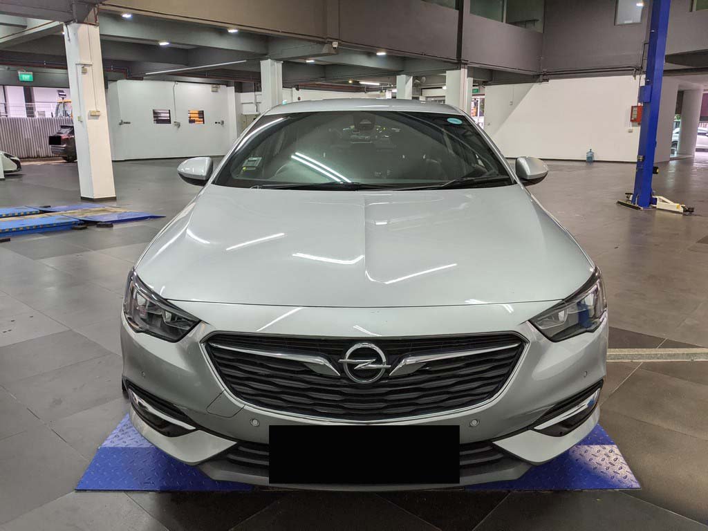 Opel Insignia Grandsport B15Xht