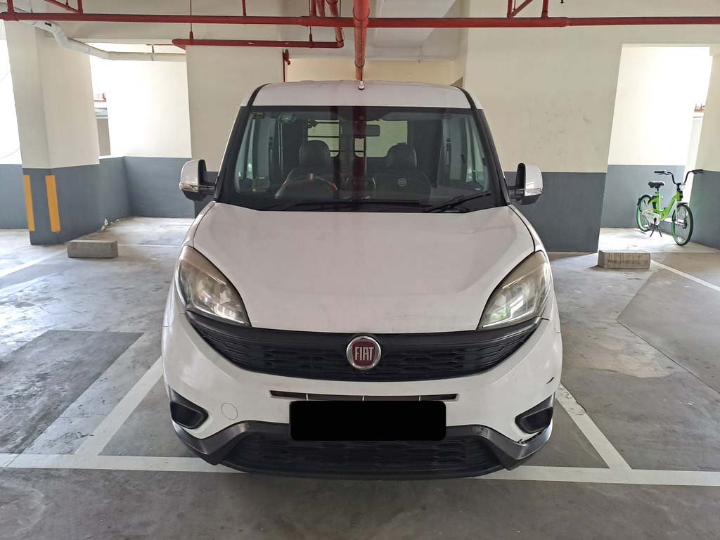 Fiat Doblo Cargo Maxi 1.6 Mtj Amt Glaze