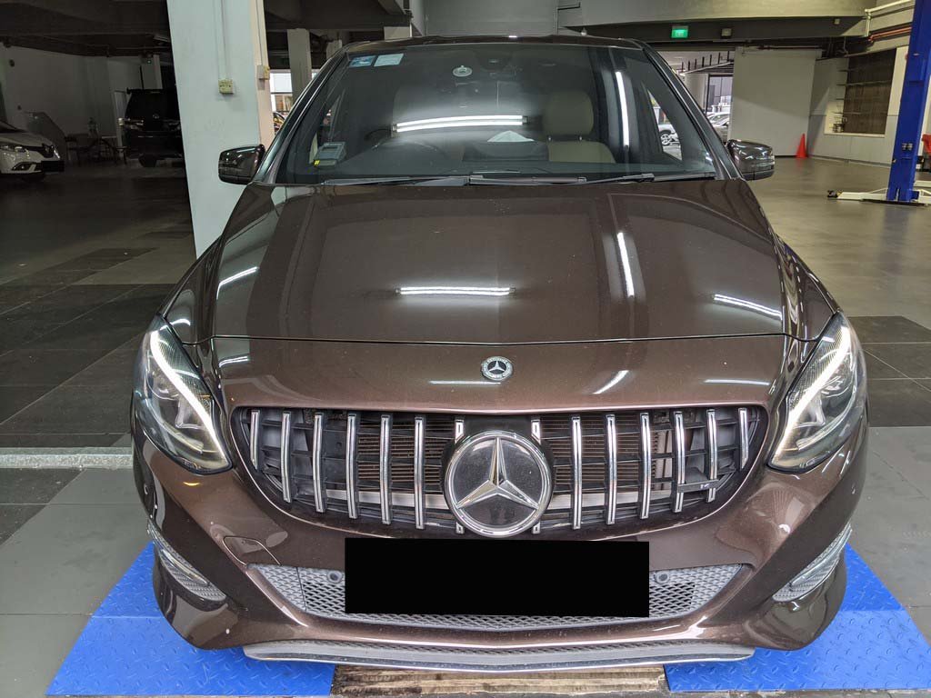 Mercedes Benz B180 Style (R16 Led)